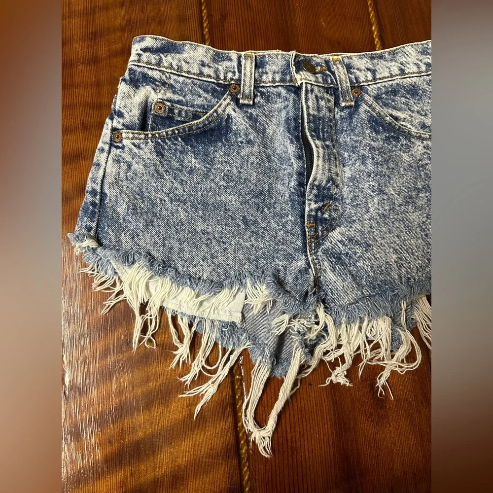 Levi’s Orange Tag Vintage Shorts Size 26-27 - Picture 6 of 15